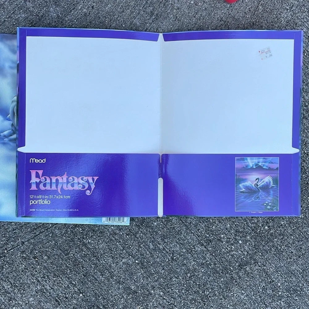 Vintage 80's Susan Sue Dawe Robot Pegasus Lot Mead Portfolio Notebook Folder USA
